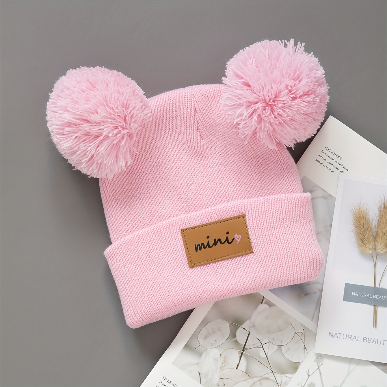 TEMU Miniaturowa, słodka czapka beanie dla dzieci, zimowa, ciepła, w jednolitym kolorze, z pomponem z kreskówki, rozciągliwa, tylko do prania