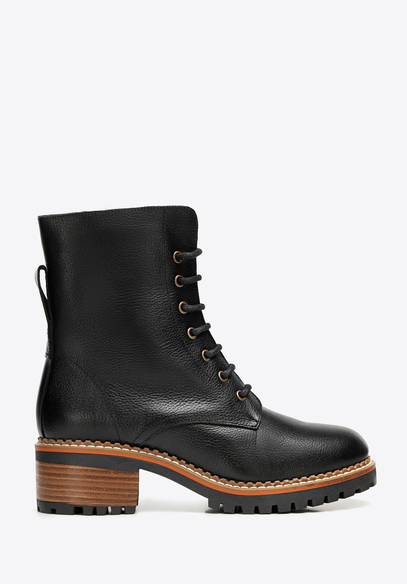 Damskie trapery ze skóry naturalnej klasyczne czarne