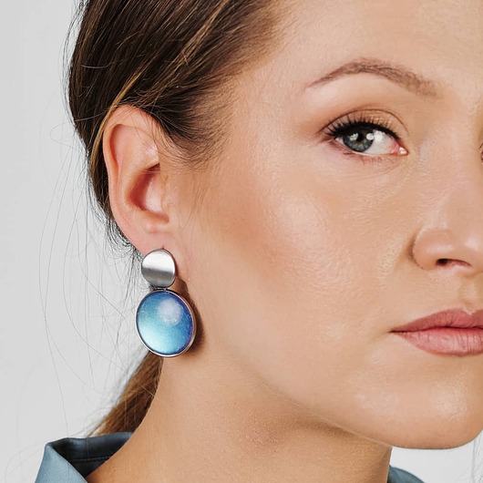 Perłowe kolczyki z fioletowym blaskiem Binnur e9/79