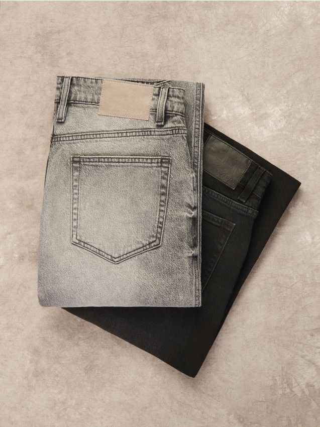 Reserved - Jeansy bootcut z efektem sprania - czarny