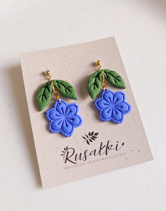 Kolczyki kwiaty w stylu rustykalnym, kwiatowa biżuteria na wiosnę
