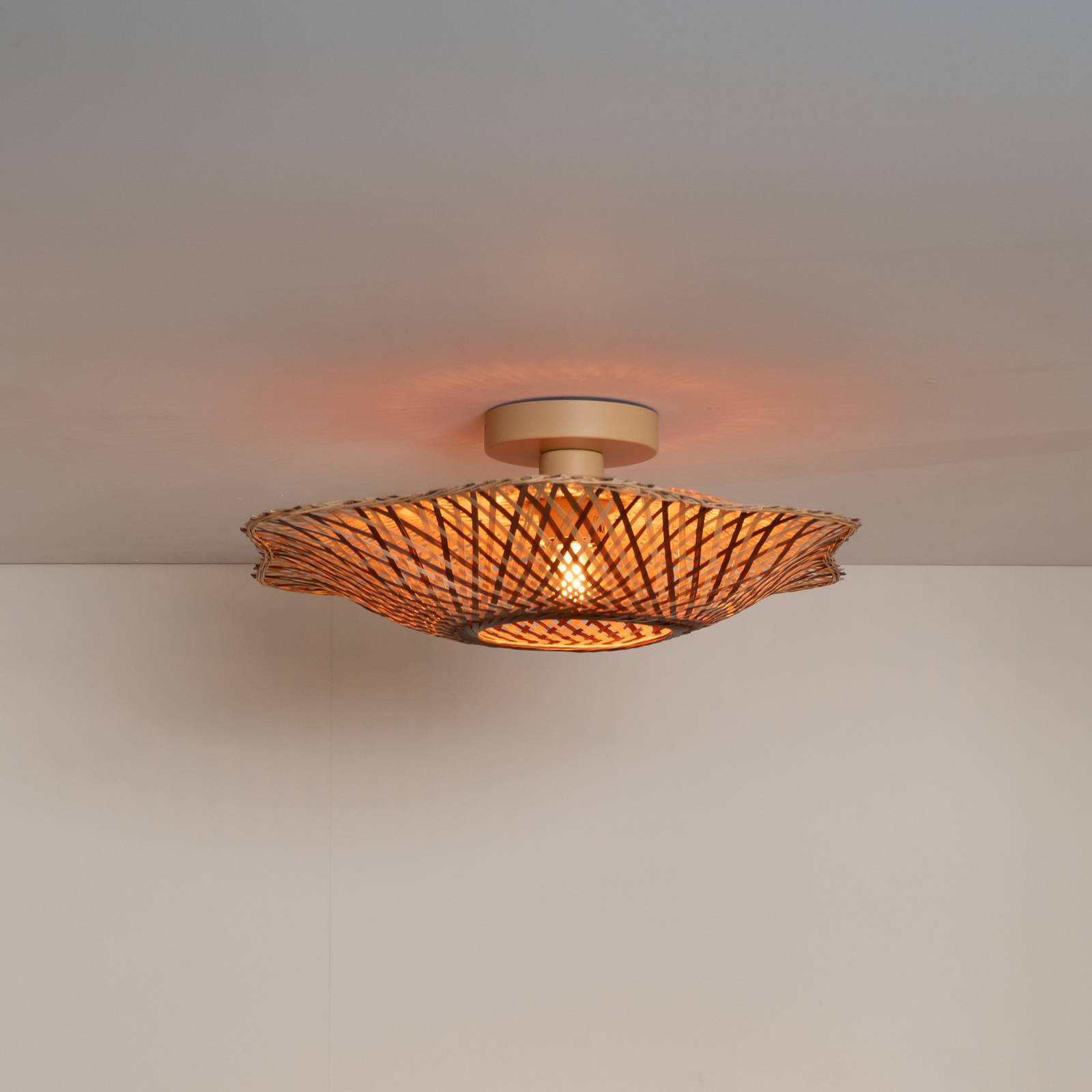 Good & Mojo Lampa sufitowa Madura, możliwość ściemniania, jasne drewno, salon / jadalnia, bambus