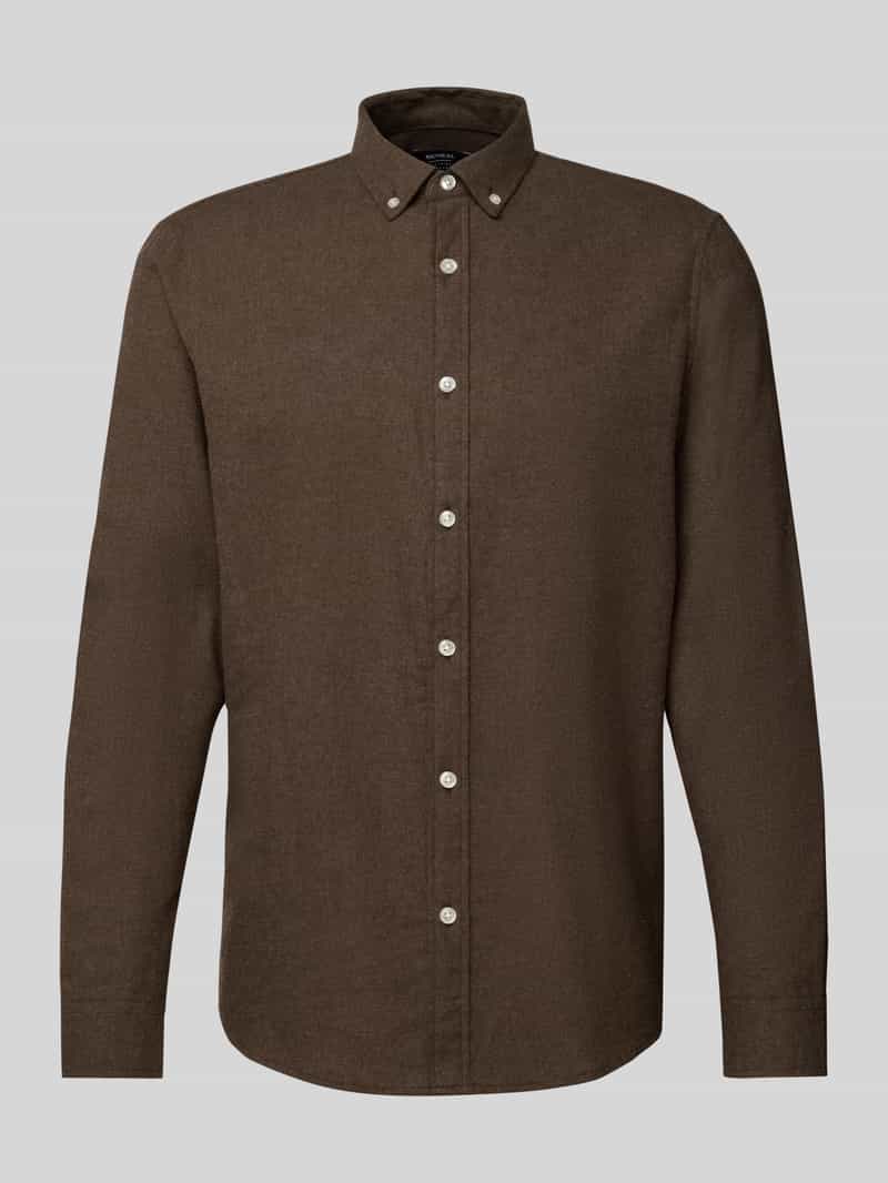 Koszula casualowa o kroju regular fit z kołnierzykiem typu button down