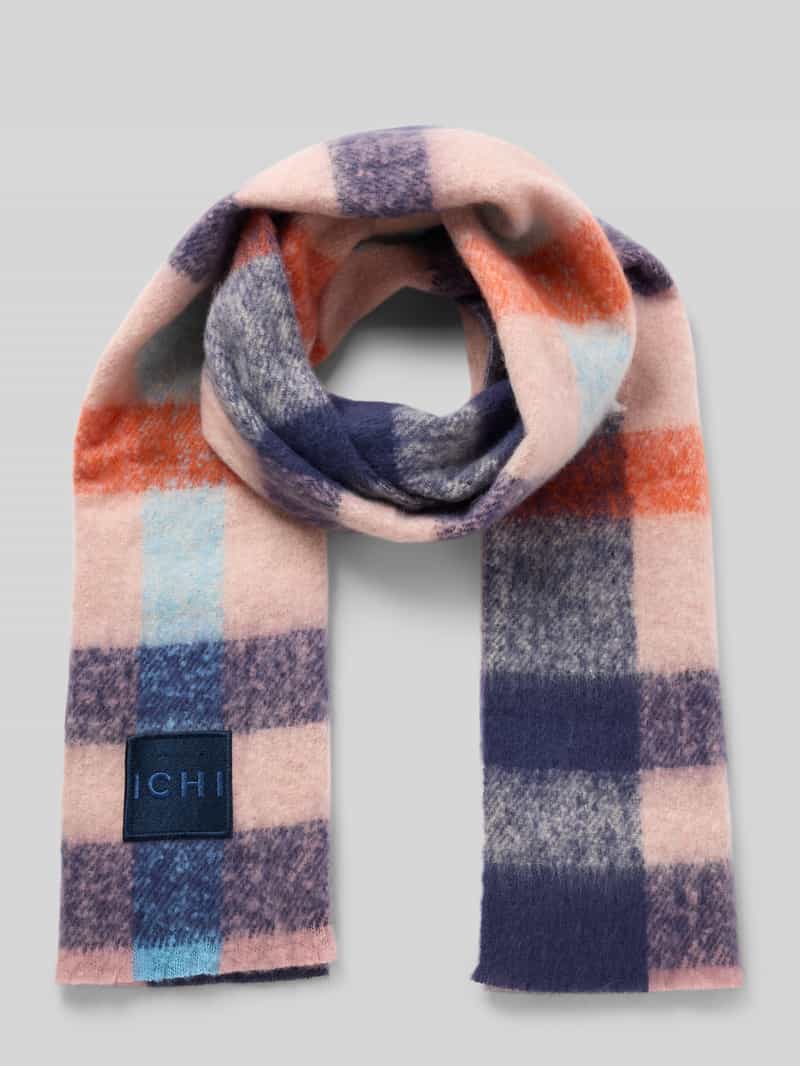 Szal z naszywką z logo model ‘Ilaja’