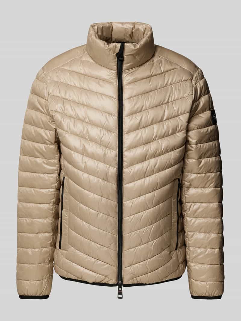 Kurtka pikowana o kroju regular fit z detalami z siateczki