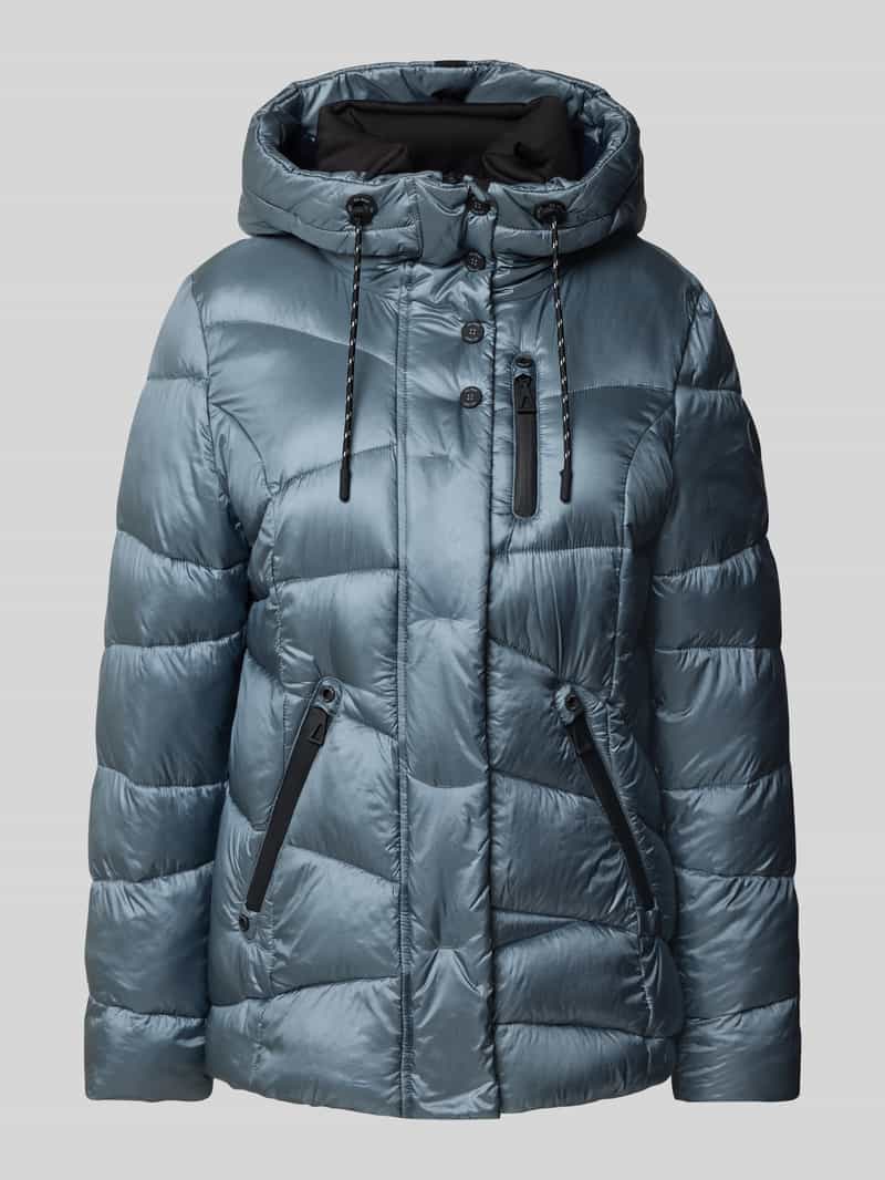 Kurtka pikowana z kapturem