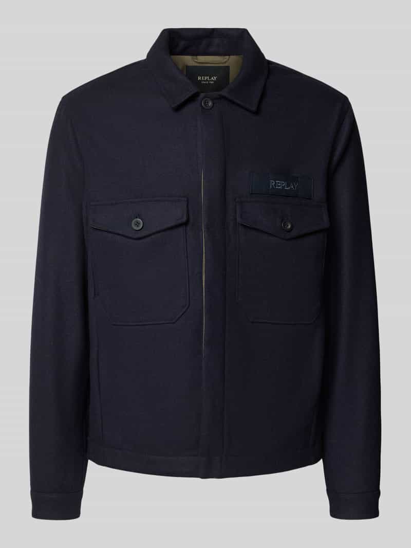 Kurtka z kołnierzykiem typu kent