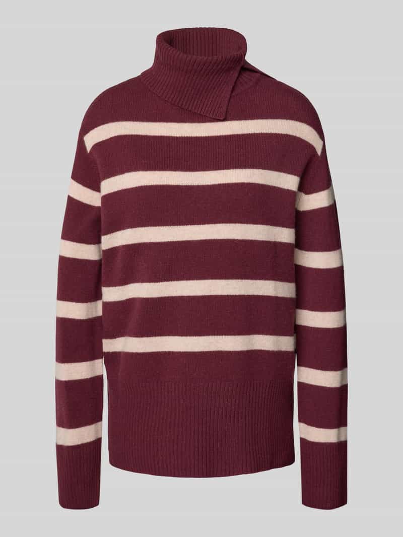 Sweter wełniany ze stójką