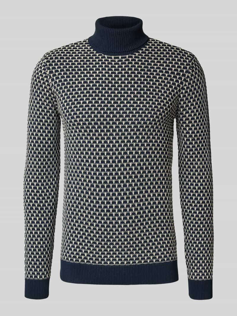 Sweter z dzianiny z golfem