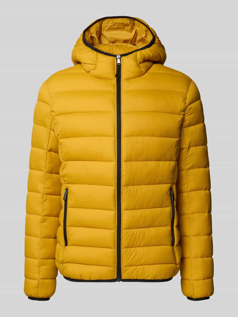 Kurtka pikowana z kapturem