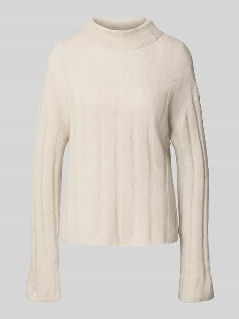 Sweter wełniany ze stójką