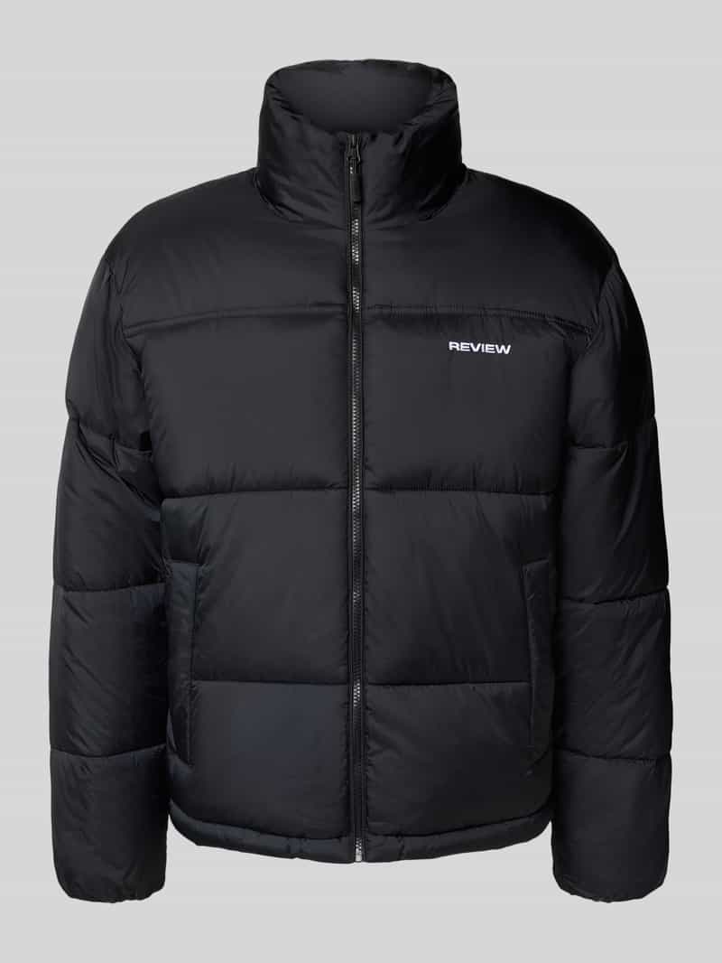 Pikowana kurtka z kapturem z nadrukiem z logo