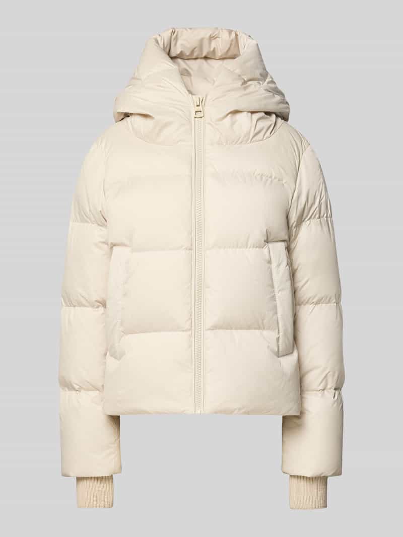 Kurtka puchowa o kroju regular fit z kapturem