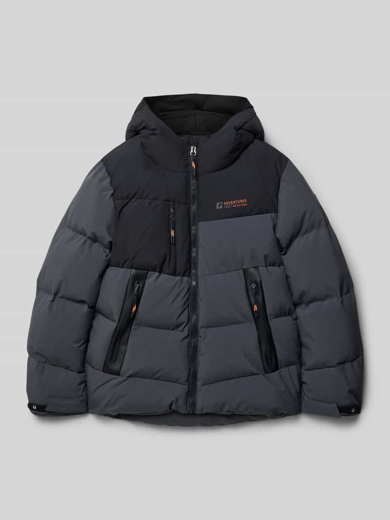 Kurtka pikowana o kroju regular fit z imitacji puchu