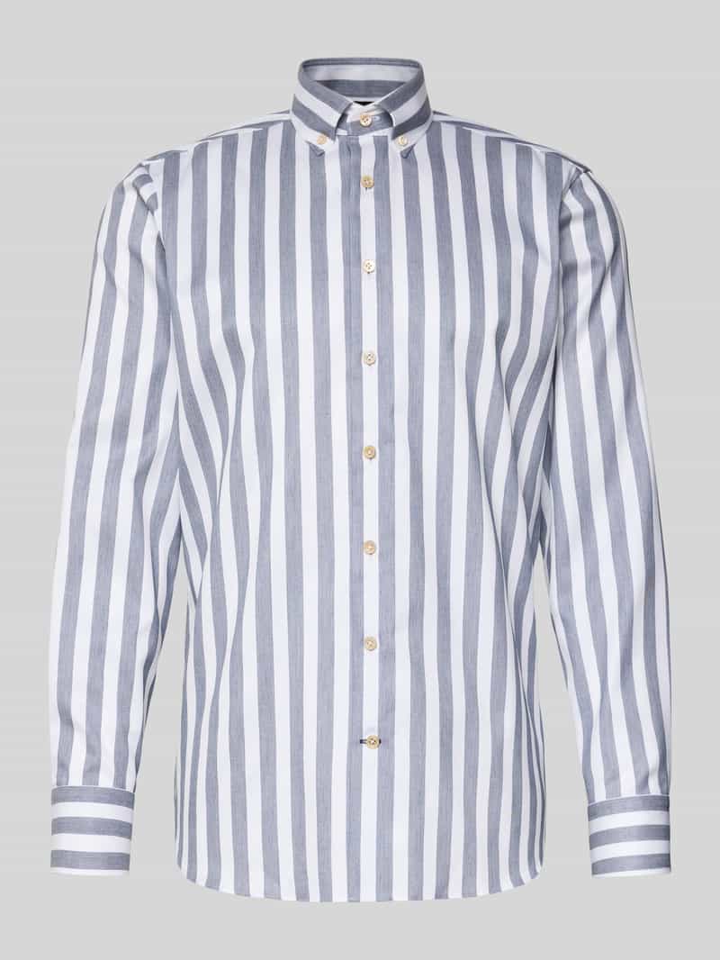 Koszula casualowa o kroju slim fit z kołnierzykiem typu button down model ‘Sergio’