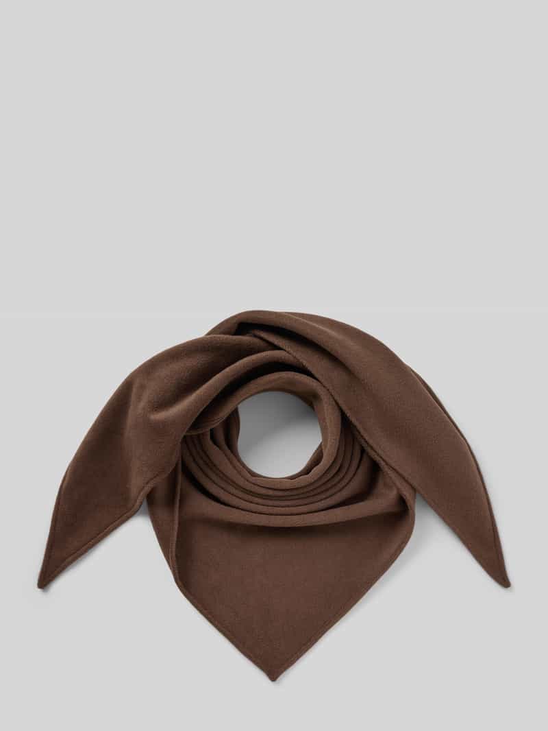 Szal z obszytymi brzegami