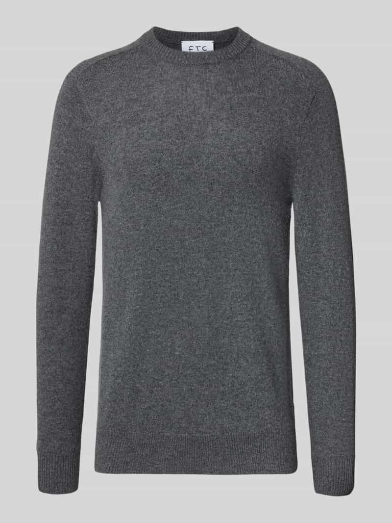 Sweter z kaszmiru z okrągłym dekoltem