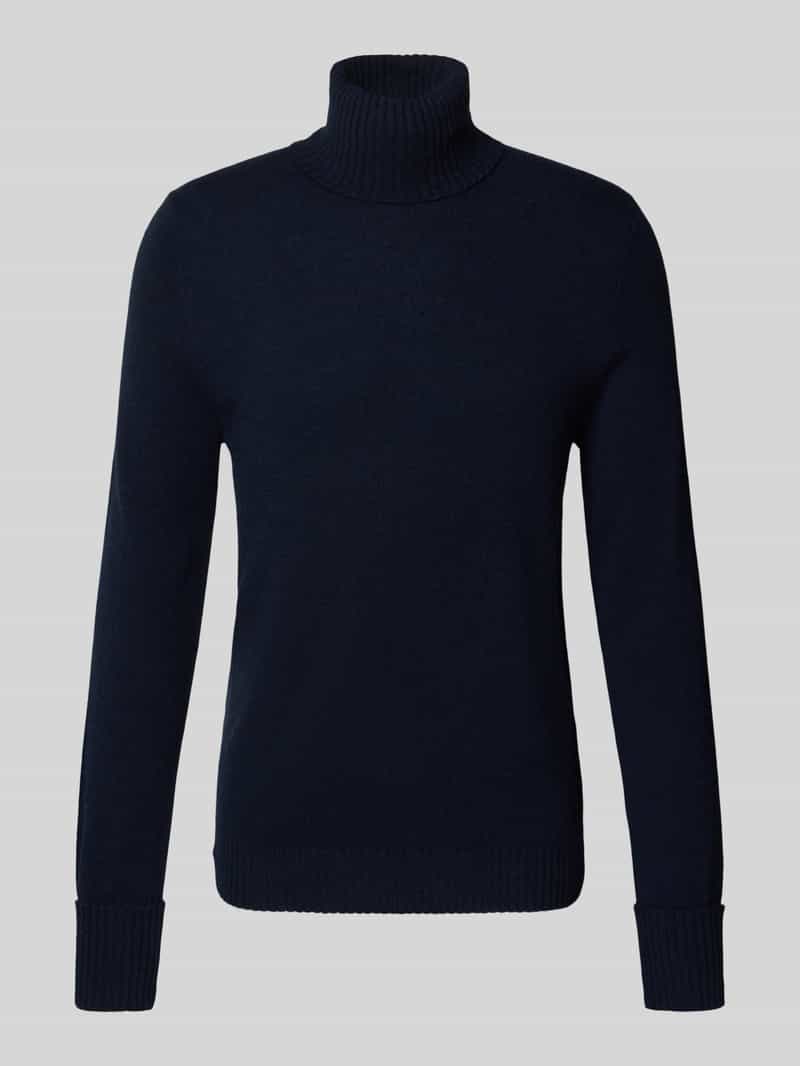 Sweter z kaszmiru z wywijanym kołnierzem