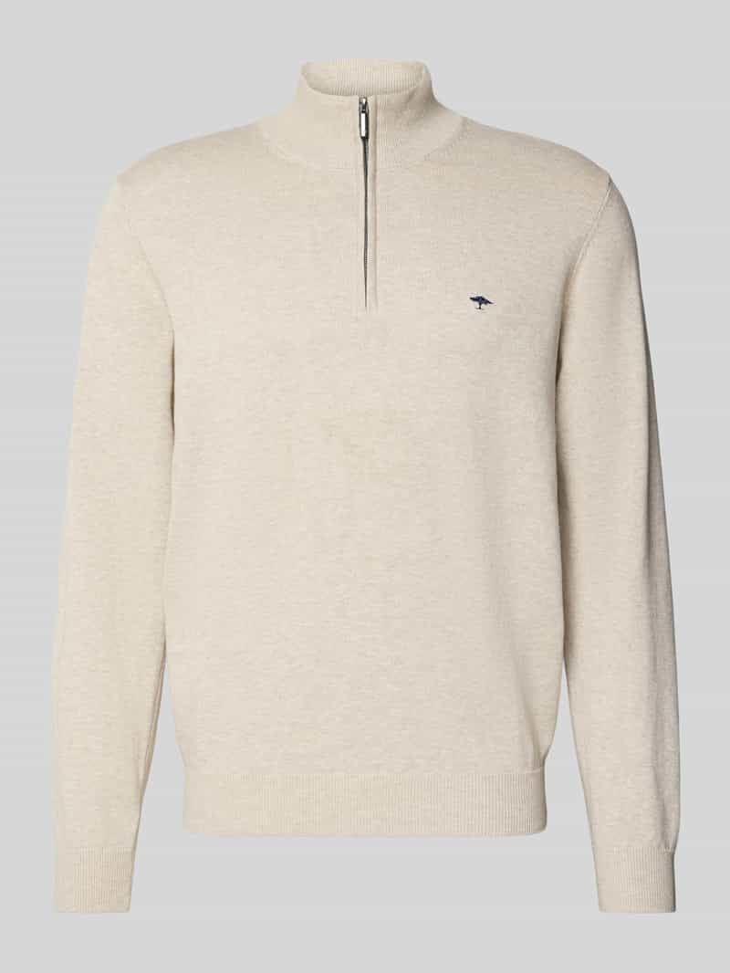 Sweter z dzianiny z kołnierzem