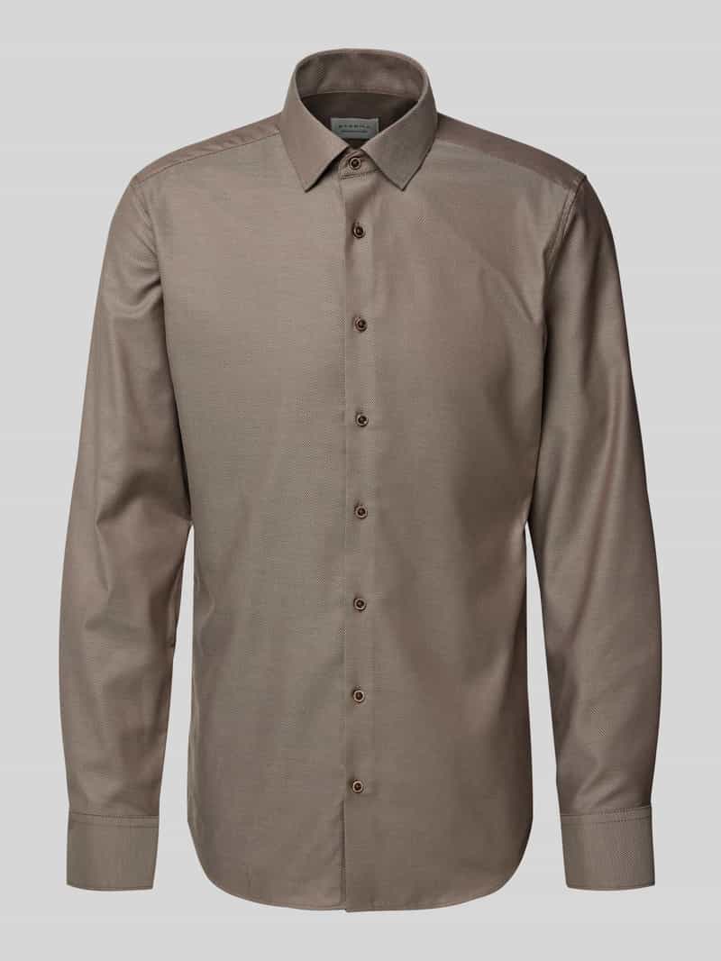 Koszula biznesowa o kroju slim fit z kołnierzykiem typu kent