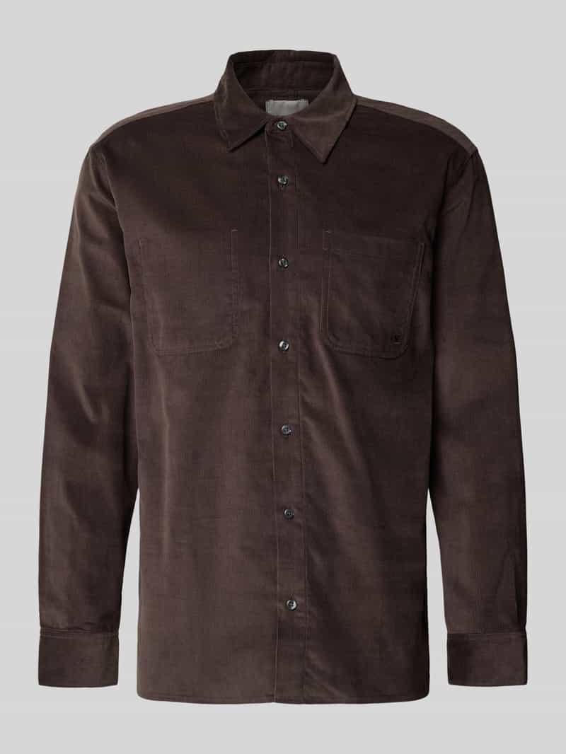 Koszula sztruksowa o kroju easy fit z kieszeniami na piersi