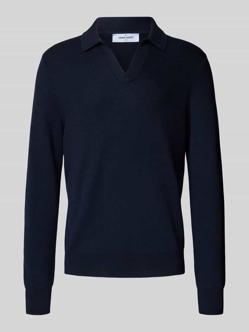 Sweter z dzianiny z żywej wełny z wykładanym kołnierzem i dekoltem w serek
