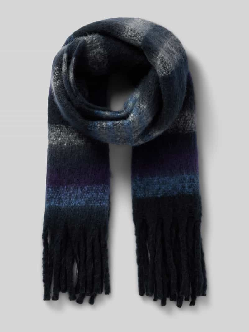 Szal z frędzlami model ‘IAMETTE’