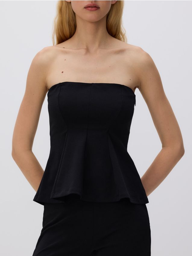 Reserved - Krótki top z zakładkami - czarny