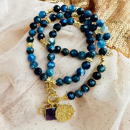 KRÓLEWSKI NASZYJNIK z kianitów, korale naturalne