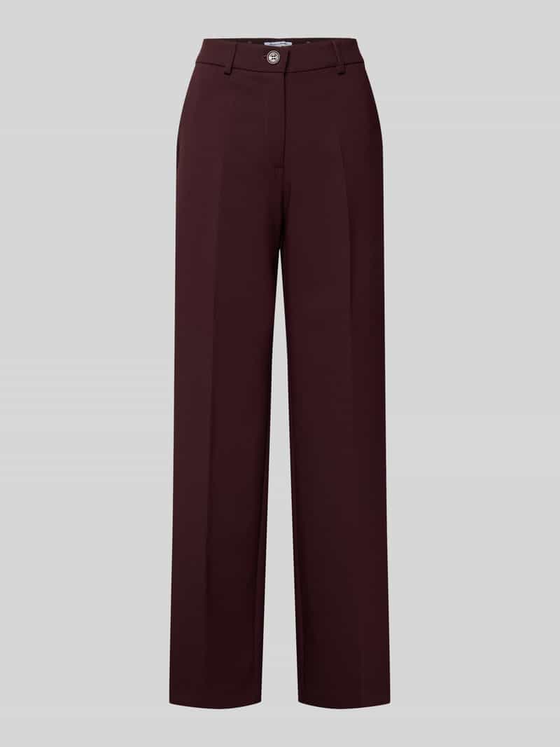 Spodnie o kroju straight fit z zakładkami w pasie i dodatkiem wiskozy