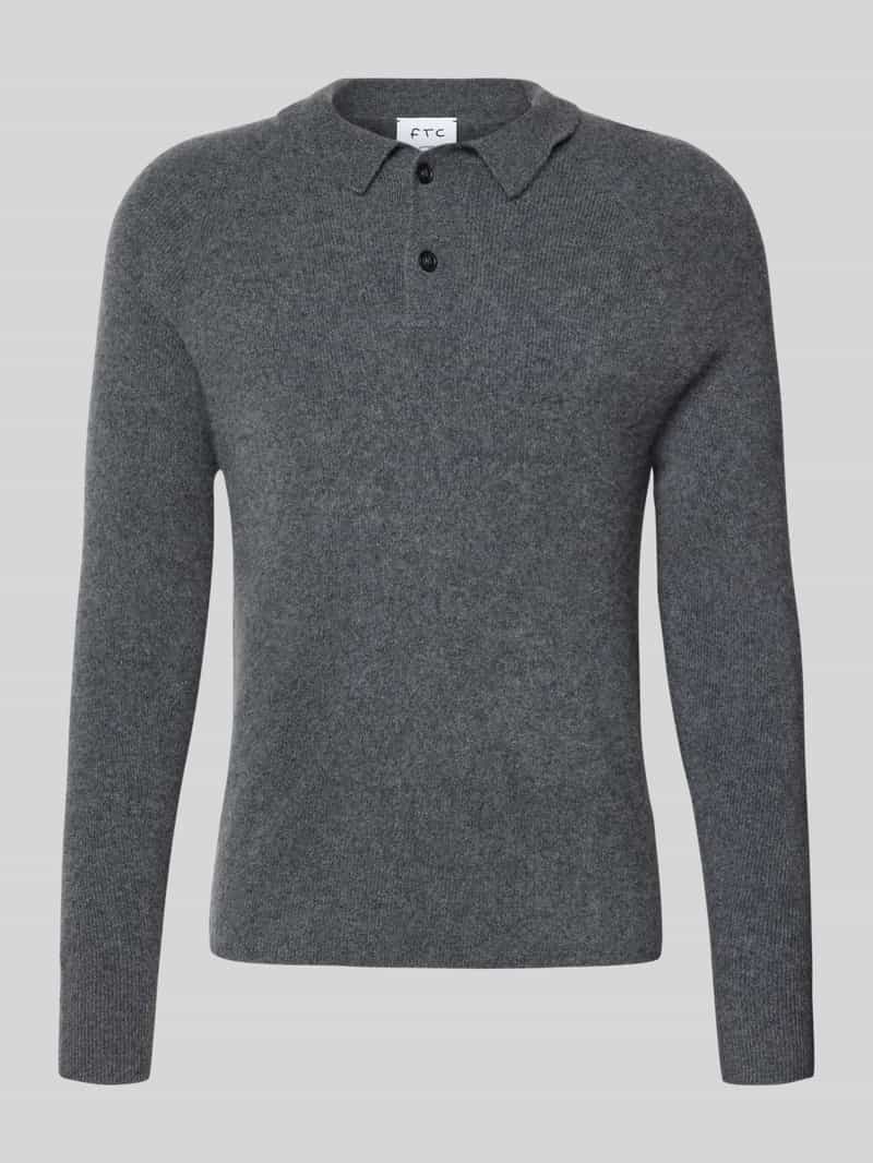 Sweter kaszmirowy z kołnierzykiem typu kent