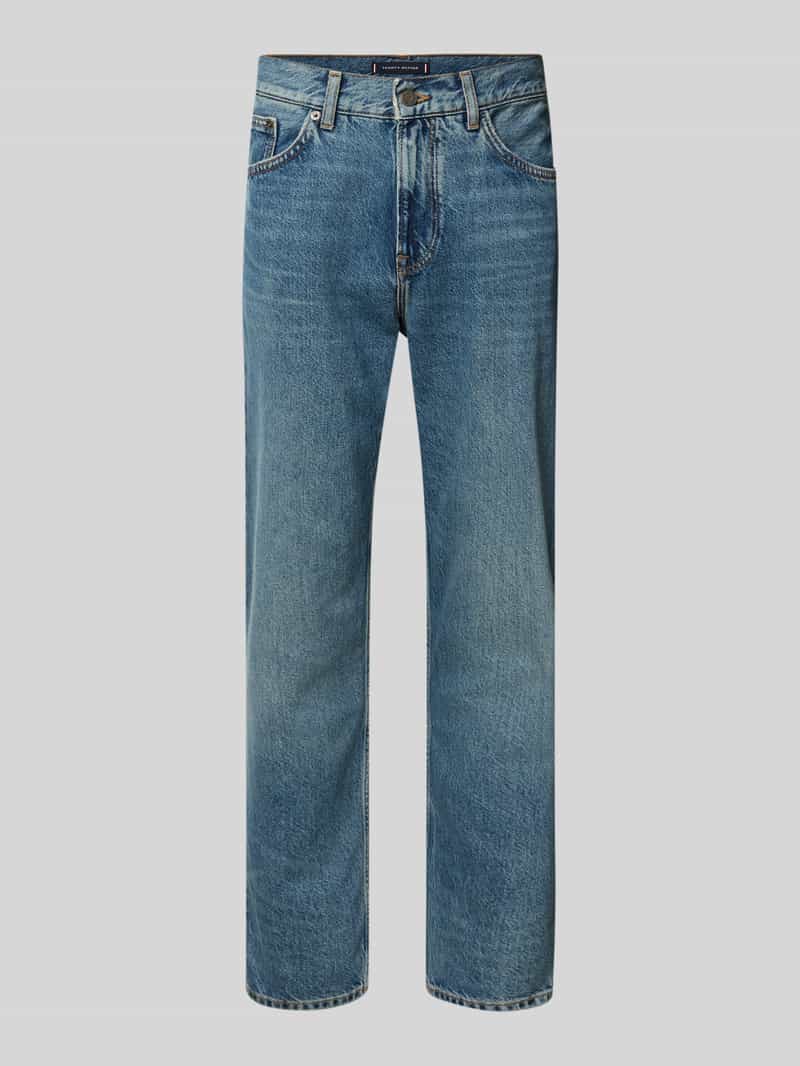 Jeansy o kroju relaxed tapered fit z mieszanki bawełny i lyocellu