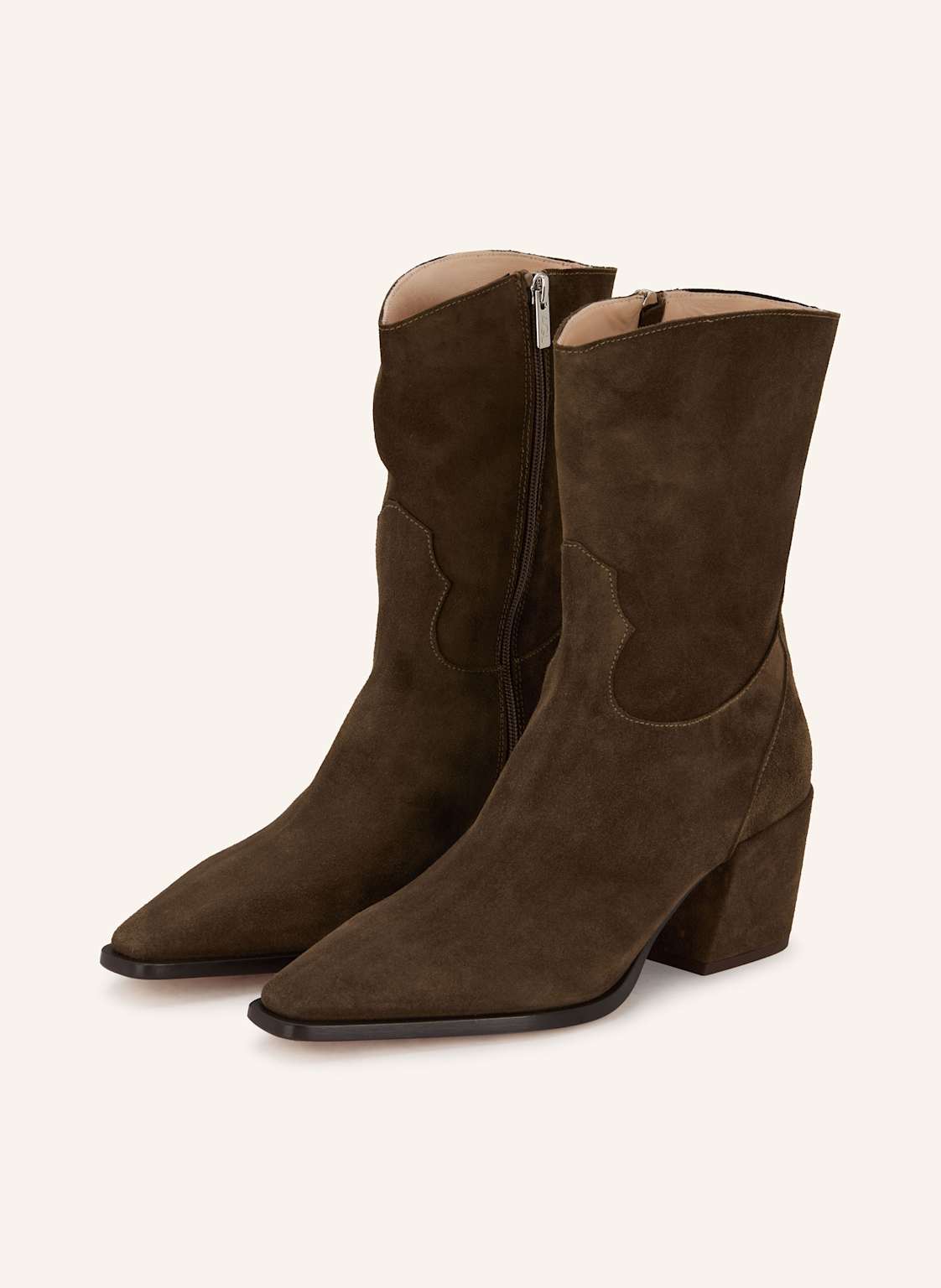 Agl Kowbojki Abigail C gruen