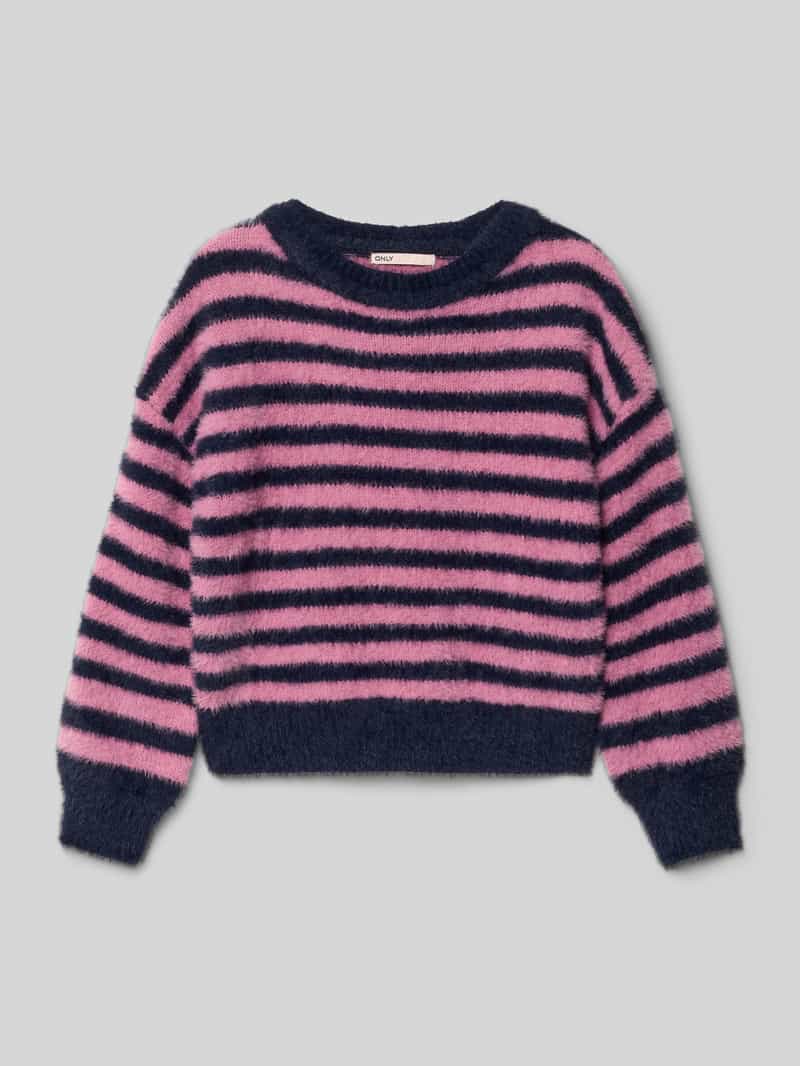 Sweter z dzianiny o kroju regular fit ze wzorem na całej powierzchni model ‘NEWPIUMO’