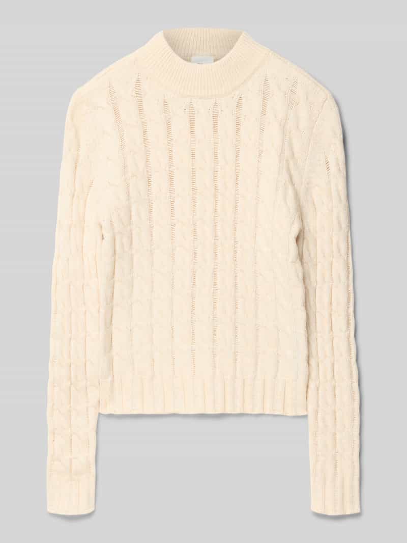 Sweter z dzianiny o kroju regular fit ze wzorem ze ściegu warkoczowego