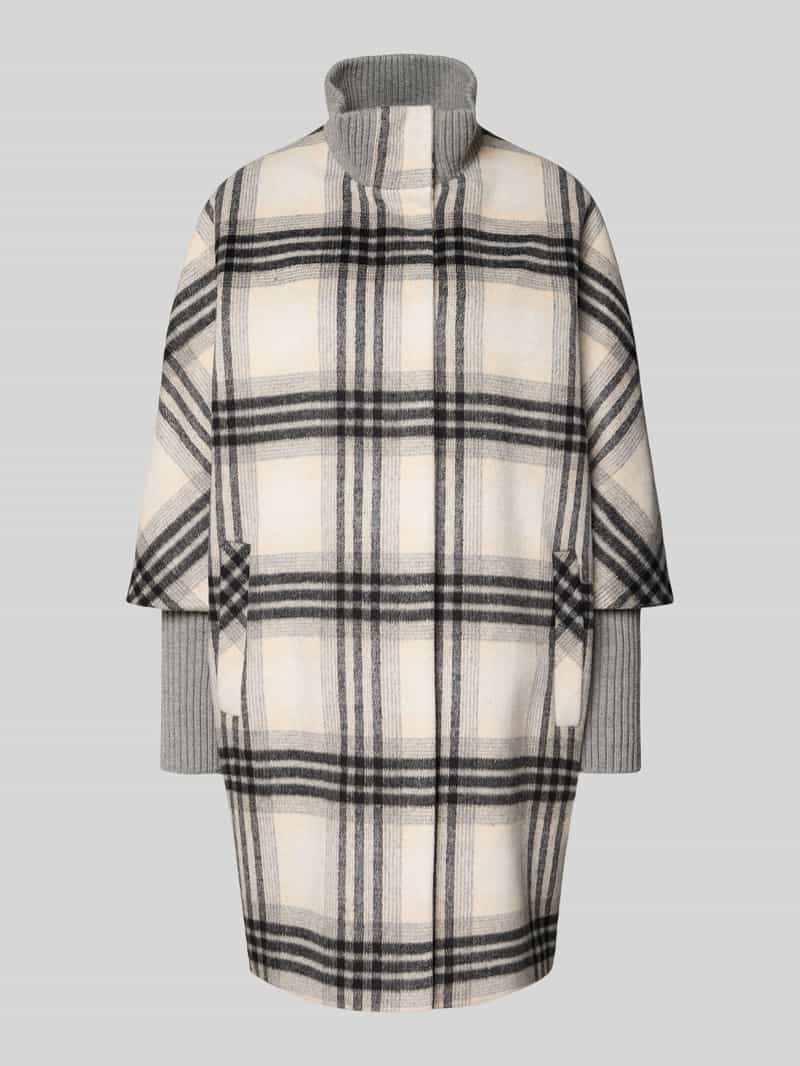 Płaszcz ze stójką