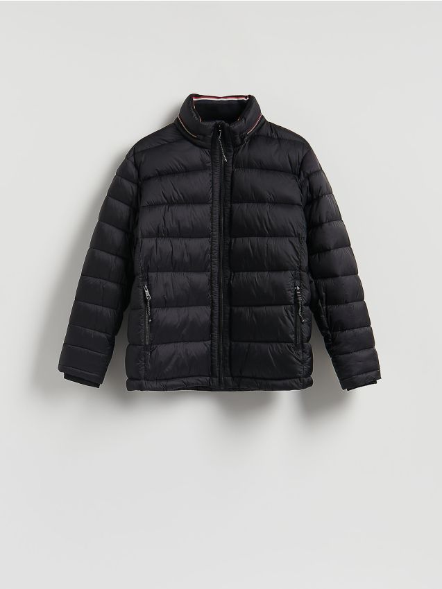 Reserved - Pikowana kurtka z chowanym kapturem - czarny
