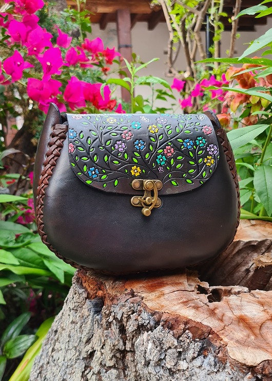 Torebka skórzana Marlene kwiaty ręcznie robiona