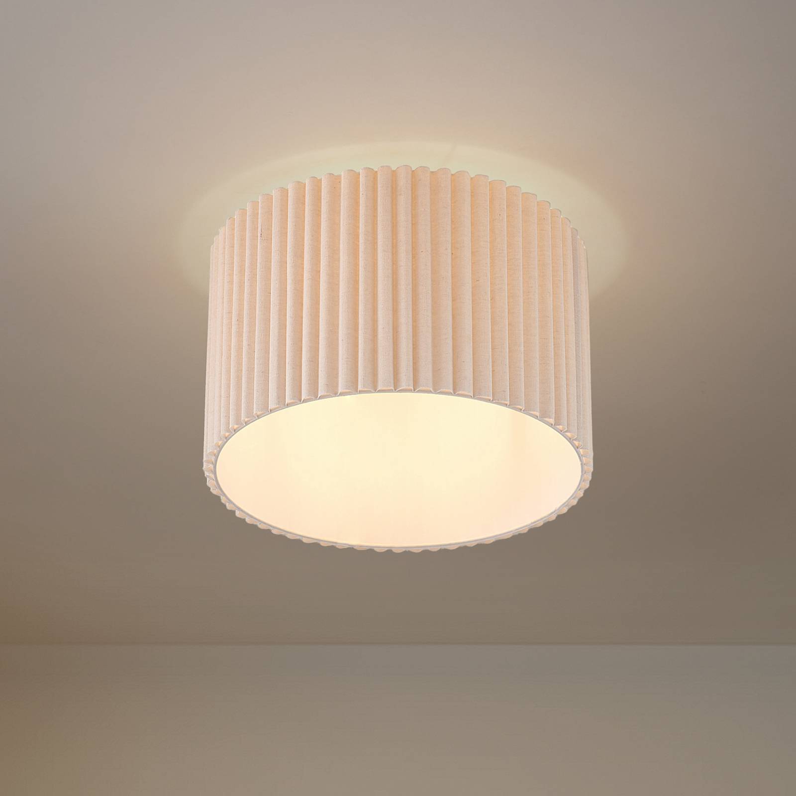 Lampa sufitowa Libbie Lindby, możliwość ściemniania, kremowy / amber, salon / jadalnia, tkanina / materiał / jedwab, skandynawski