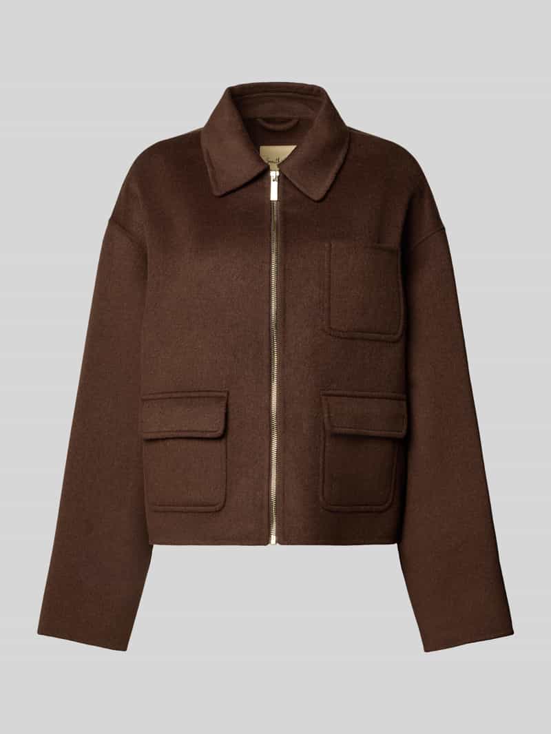 Kurtka z kieszenią na piersi