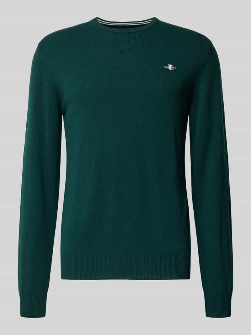 Sweter z dzianiny z prążkowanymi wykończeniami
