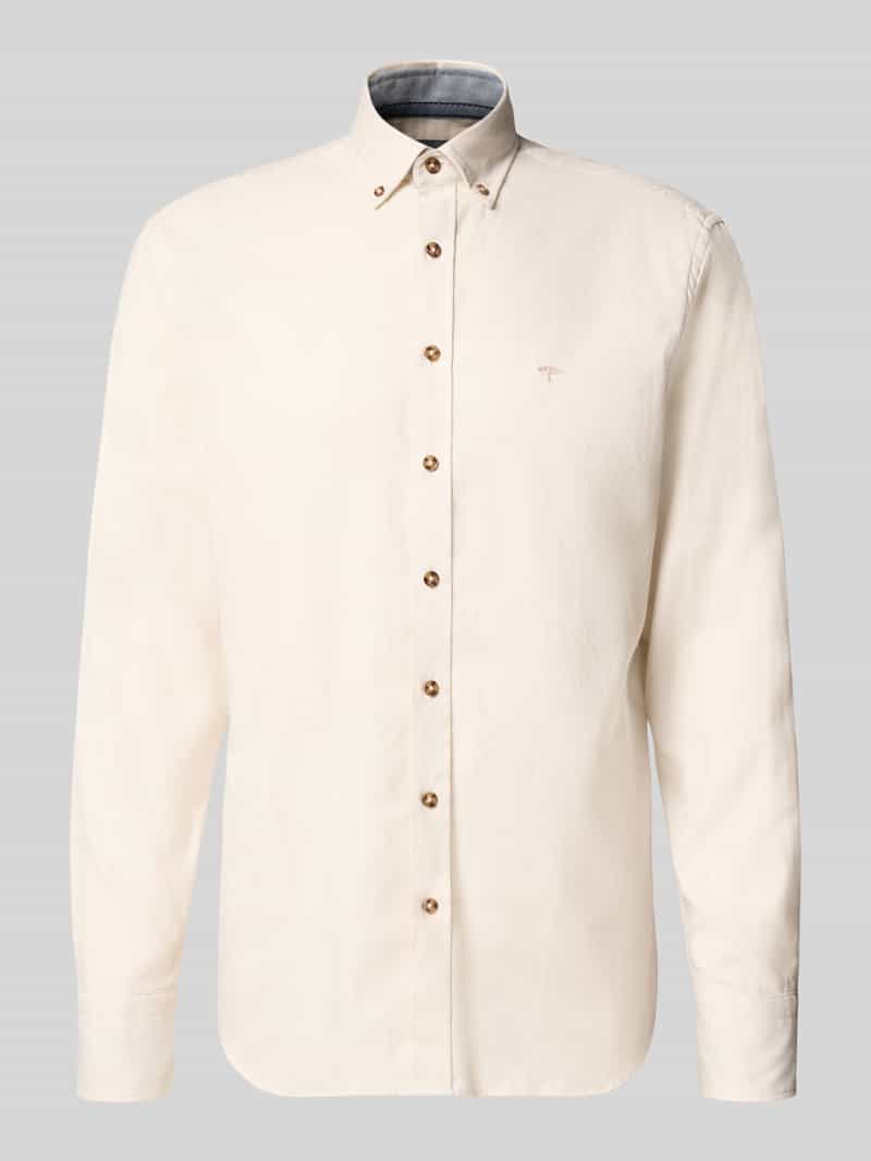 Koszula casualowa o kroju regular fit z kołnierzykiem typu button down