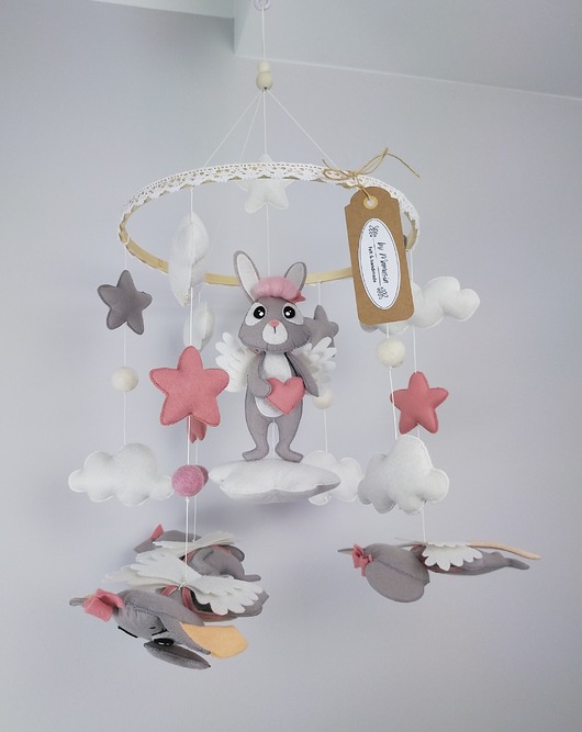 Handmade karuzela dla dziewczynki, zwierzątka, gwiazdki i chmurki