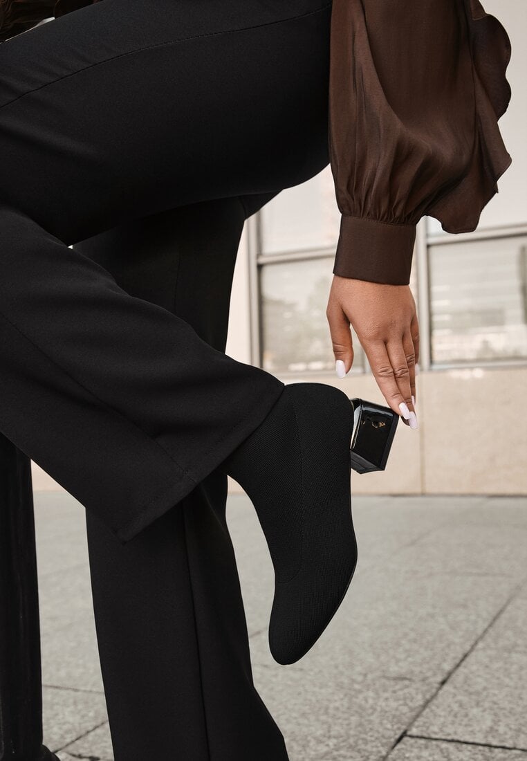 Czarne Botki Vices na Geometrycznym Obcasie Alurrive