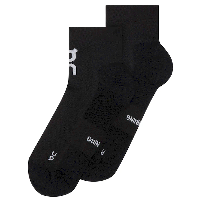 Zestaw skarpetek On Running Core Run Sock Mid 2P Rozmiar skarpet: 43-46 / Kolor: czarny