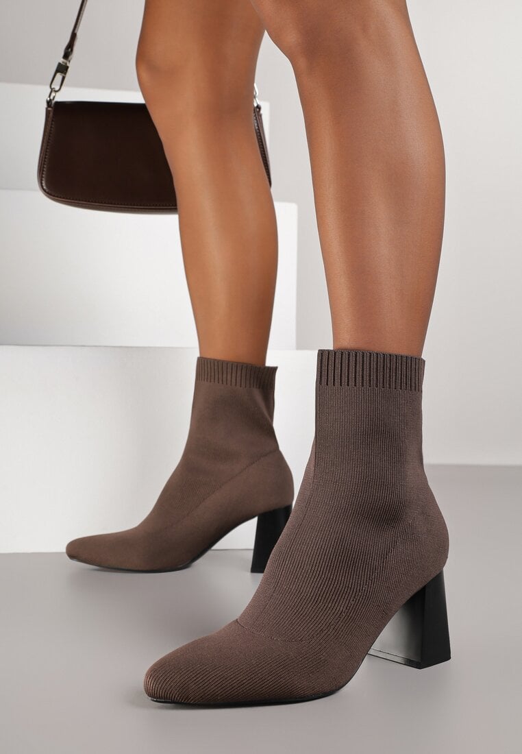 Brązowe Botki Vices na Geometrycznym Obcasie z Elastyczną Cholewką Adinelle