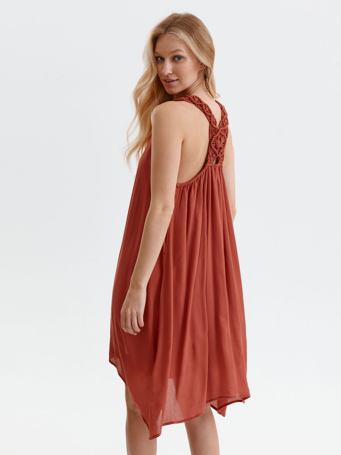 Sukienka damska brązowa - SSU4033BR sukienka - TOP SECRET - Odzieżowy sklep internetowy TOP SECRET