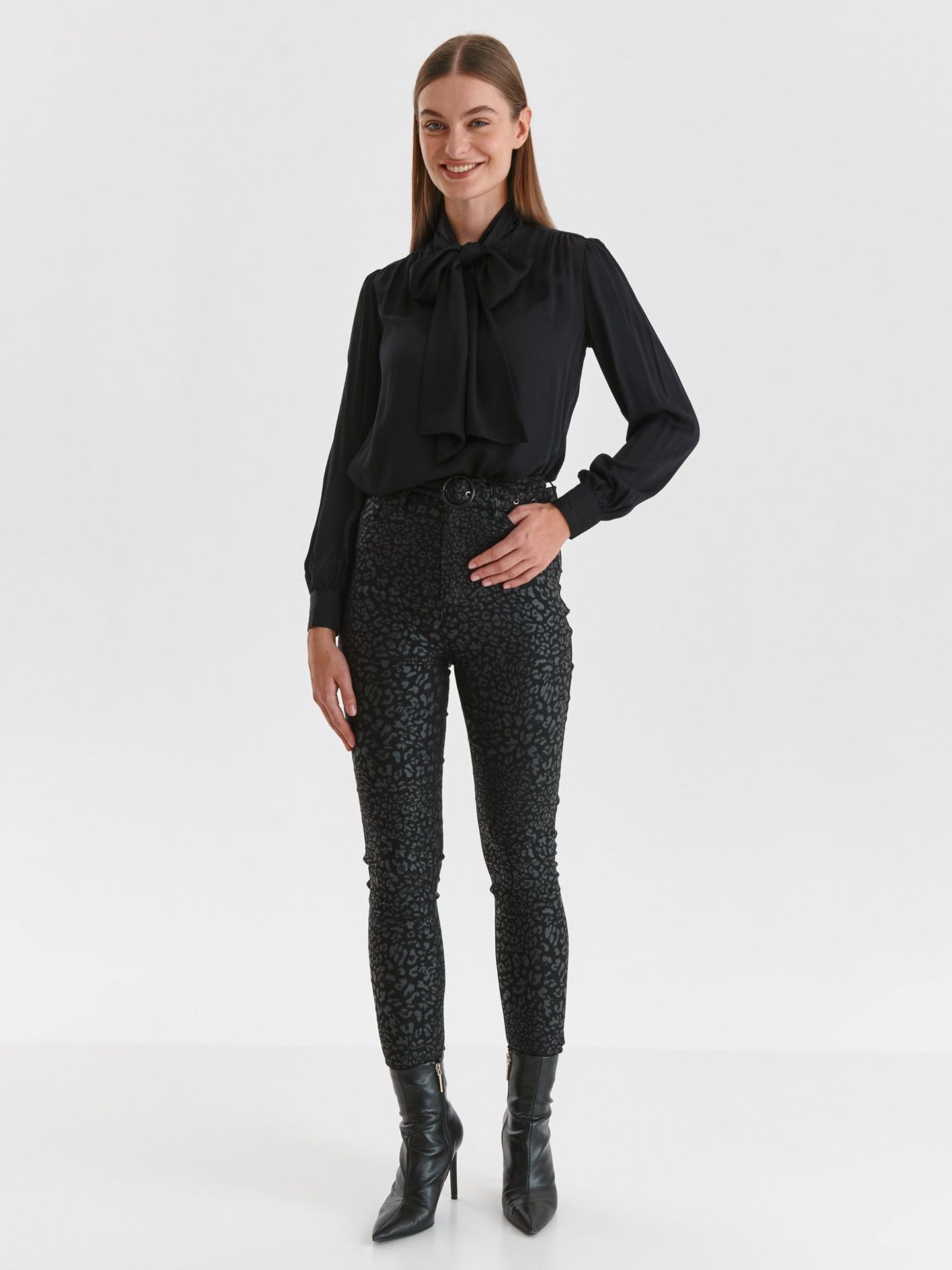 Spodnie damskie czarne - SSP4208CA spodnie długie - TOP SECRET - Odzieżowy sklep internetowy TOP SECRET