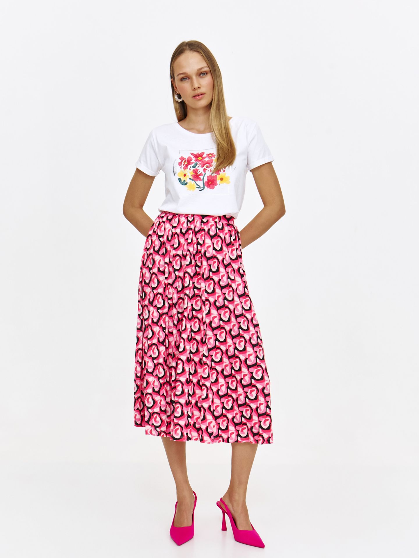 Podkoszulek z kwiatowym nadrukiem