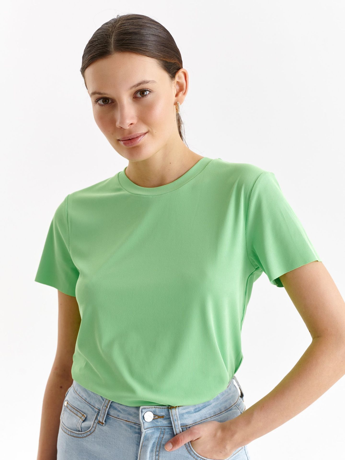 T-shirt damski zielony - SPO5848ZI t-shirt krótki rękaw - TOP SECRET - Odzieżowy sklep internetowy TOP SECRET